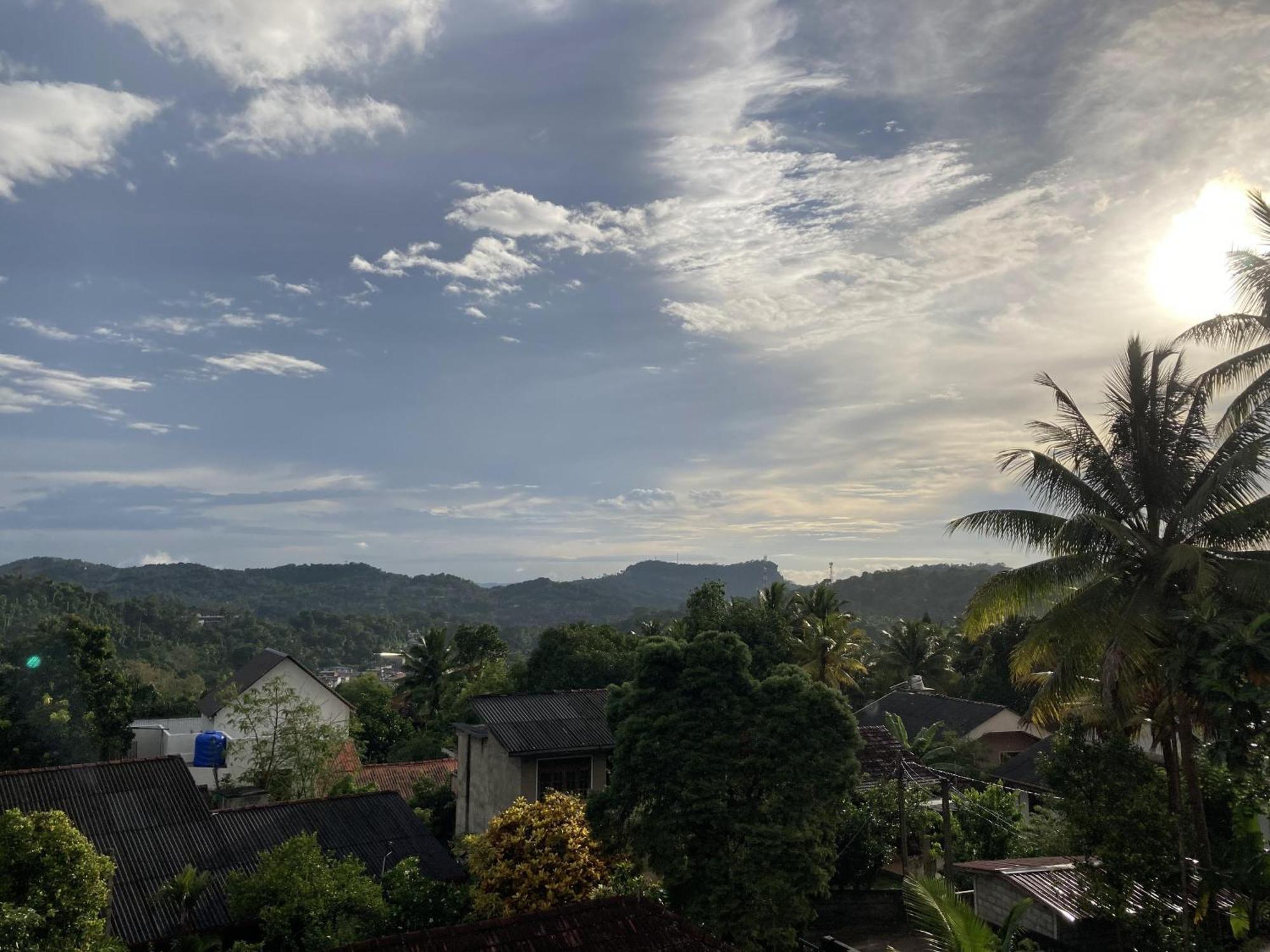 Misty Mountain Lodge Kegalle Luaran gambar