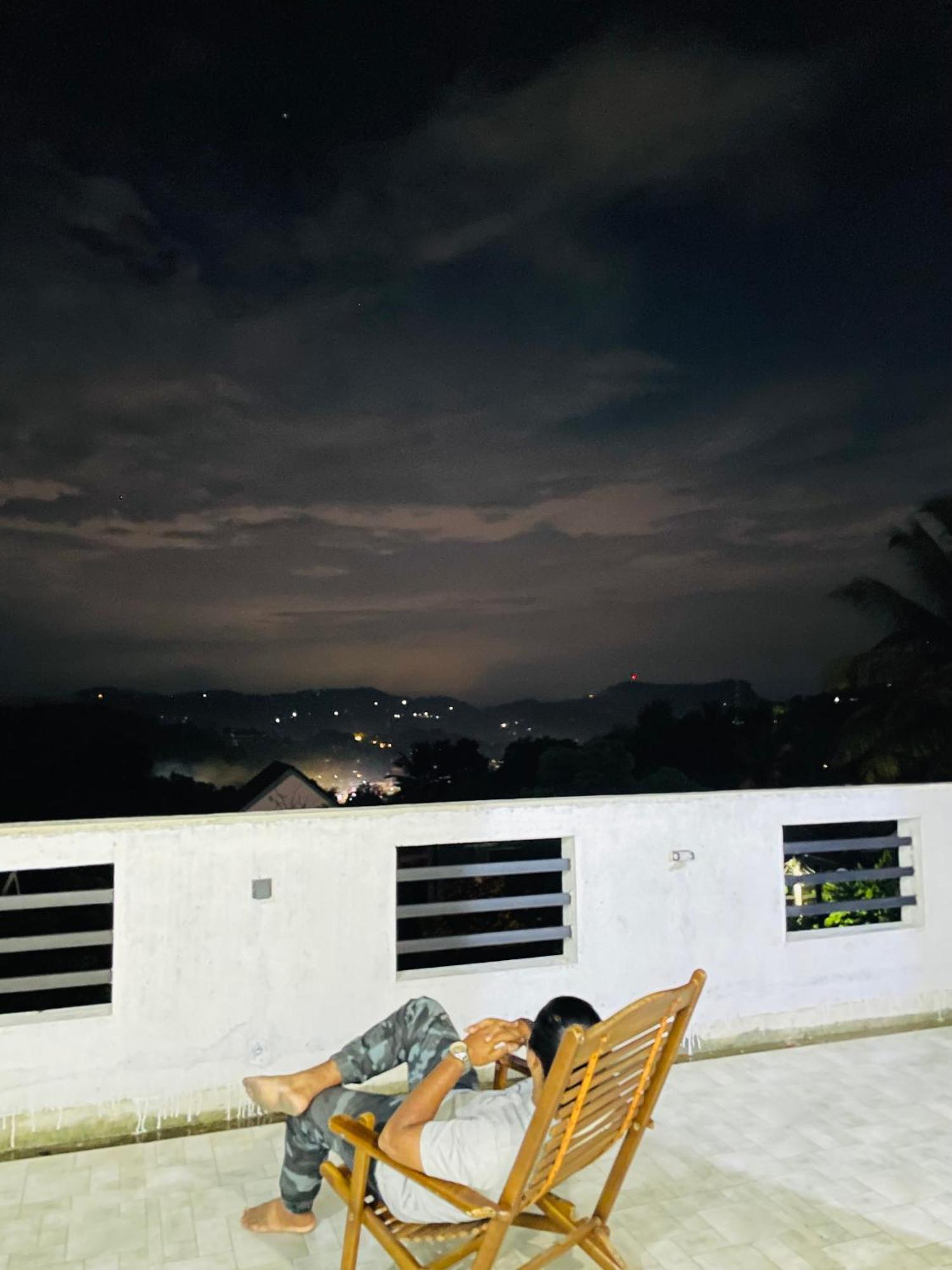Misty Mountain Lodge Kegalle Luaran gambar